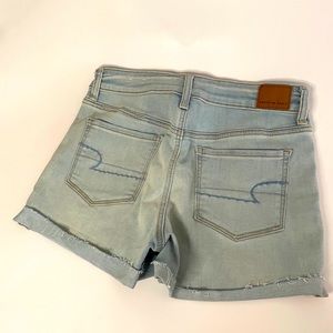 American eagle high waisted light wash jean shorts